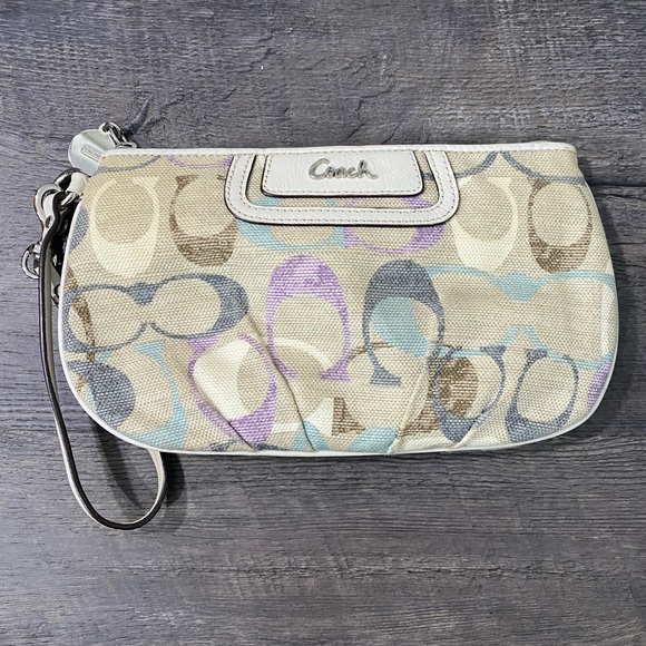 COACH Wristlet Bundle - Picture 3 of 9